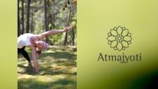 Lördag: Slow Yoga & Nidra Meditation med Victoria Lilly