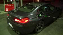 Huge Carbon fiber reinforced plastic roof of the BMW M6 Gran Coupe looks great in the night
